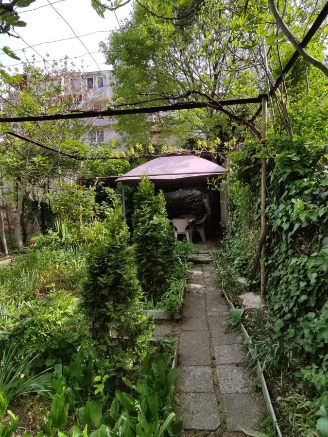 Етаж От Къща С Двор Apartment Burgas ภายนอก รูปภาพ